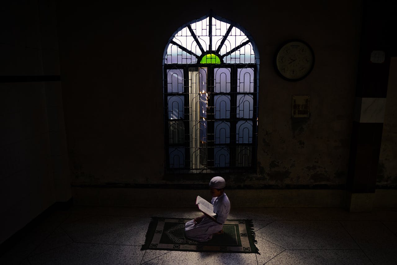 Read Holy Quran